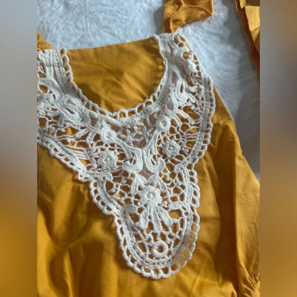 Adorable baby outfit size 6-9 month